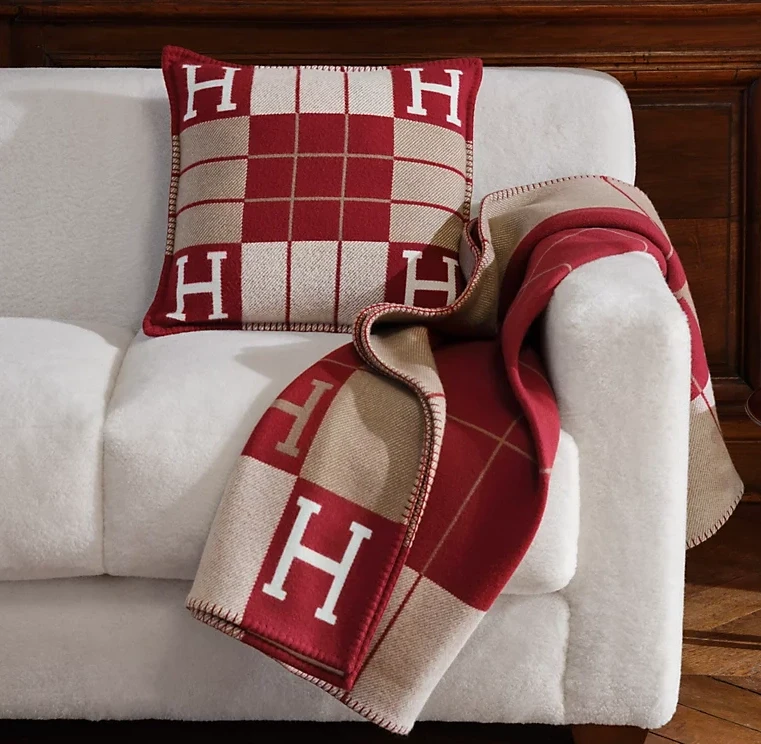 Hermès Avalon III throw blanket/Avalon pillow small model HPB 1