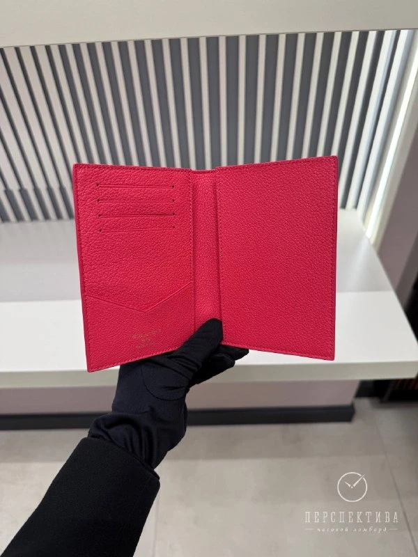 Louis Vuitton Passport Cover M27677 2