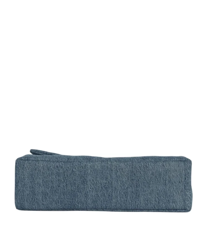 Chanel Maxi «Souplissimo» Large Flap Bag Blue Denim GHW Maxi Large Flap Bag 5