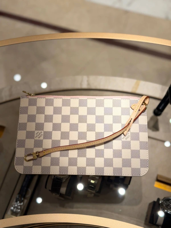 Louis Vuitton Neverfull MM N40603 9