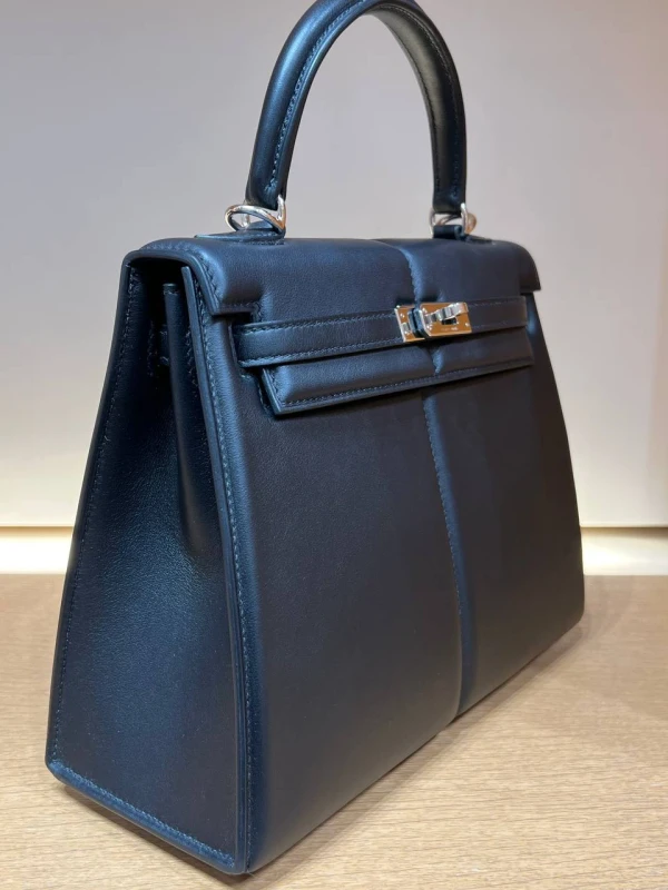 Hermès KELLY PADDED 25 ( limited edition) VEAU SWIFT NOIR GHW K25paddedNG 3