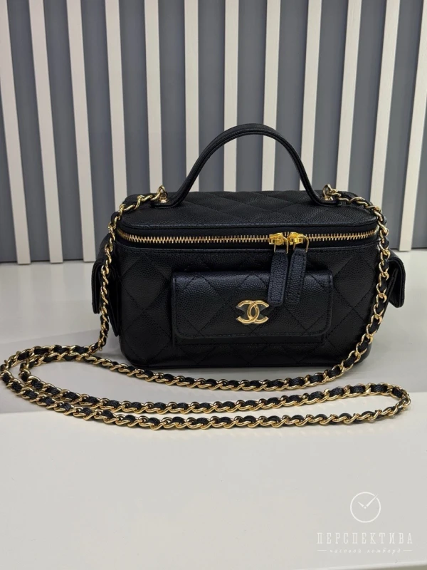 Chanel Vanity Clutch With Gold Chain Pockets Black ap3017b1364994305 6