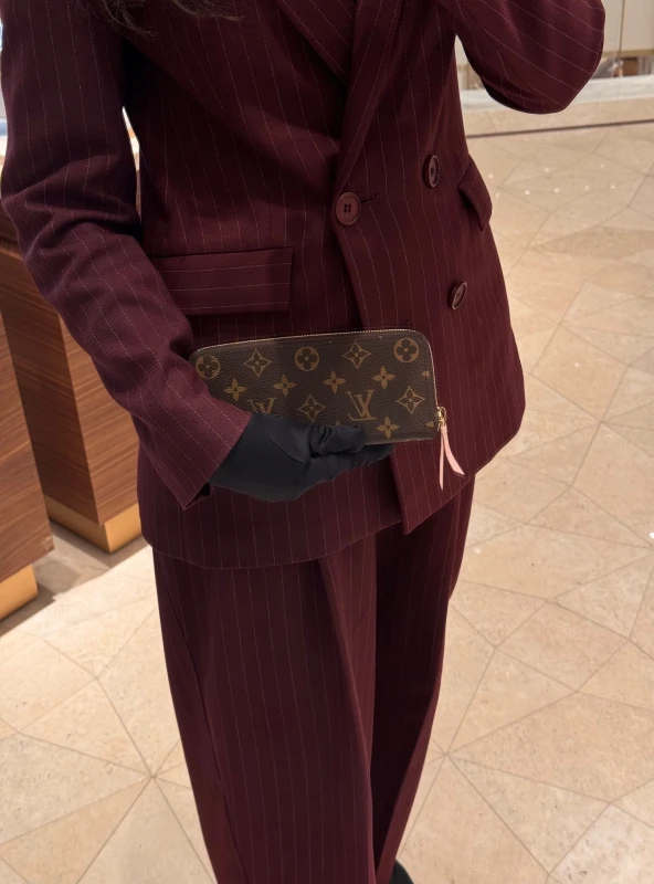 Louis Vuitton Clémence Wallet M61298 9