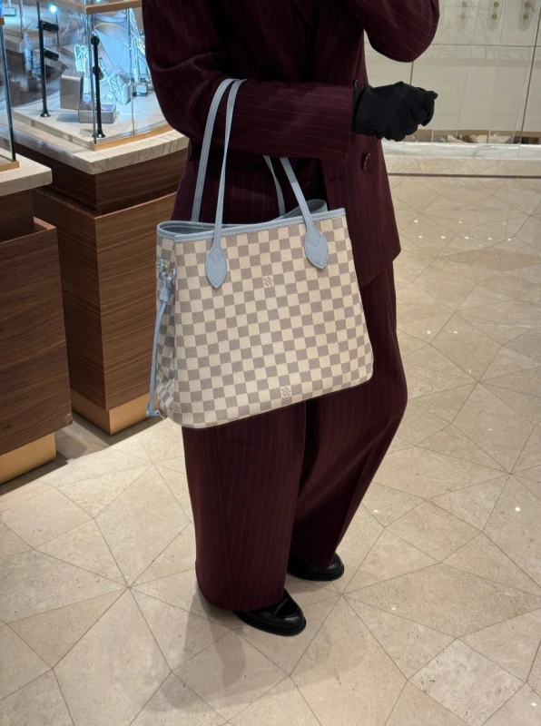 Louis Vuitton Neverfull Inside Out MM N40946 8