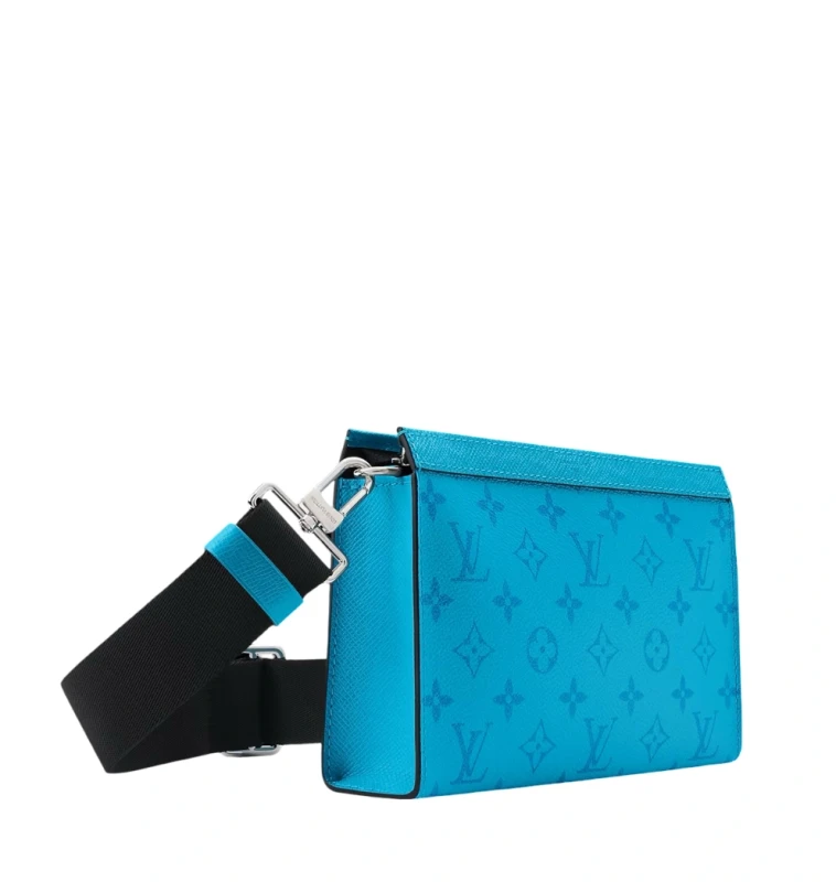 Louis Vuitton Gaston Wearable Wallet  Taigarama M27647 3