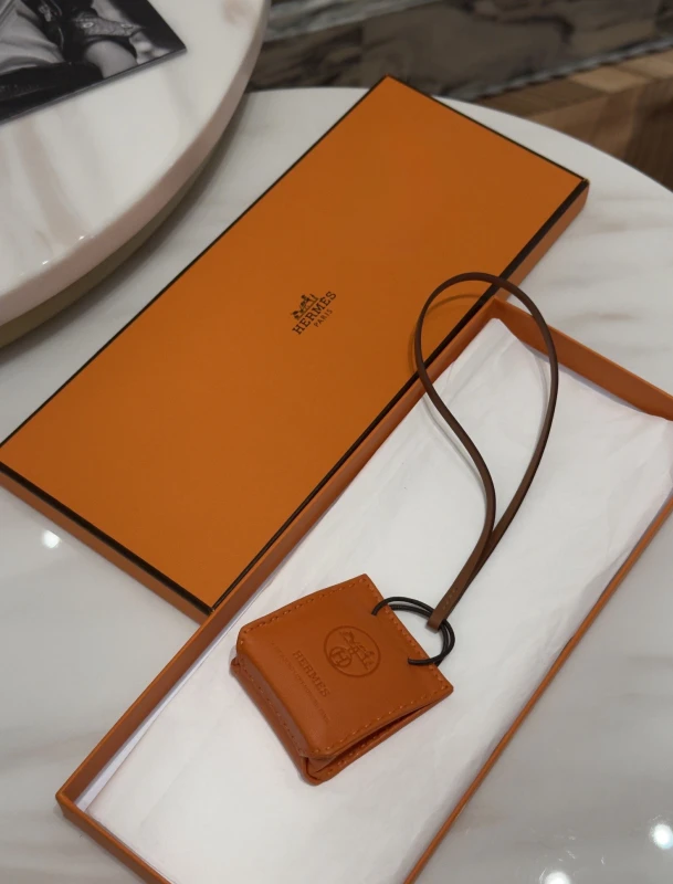 Hermès Charme Bag (В АССОРТИМЕНТЕ) Charm 2
