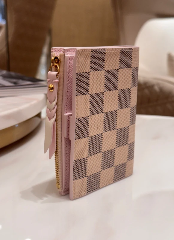 Louis Vuitton Lisa Wallet N40921 4