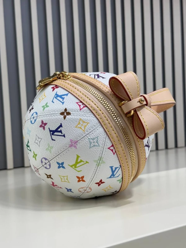 Louis Vuitton LV&TM Koro Koro Clutch M13710 M13710 4