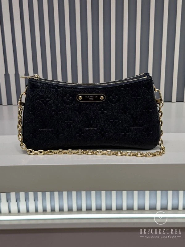Louis Vuitton Pochette Liv M83301 5