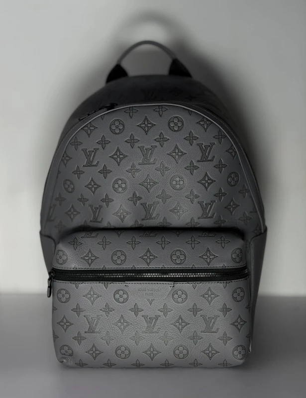 Louis Vuitton Discovery Backpack M46557 2