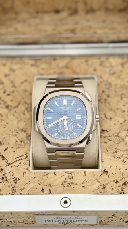 Patek Philippe 5976/1 5976/1G - 40th Anniversary 5