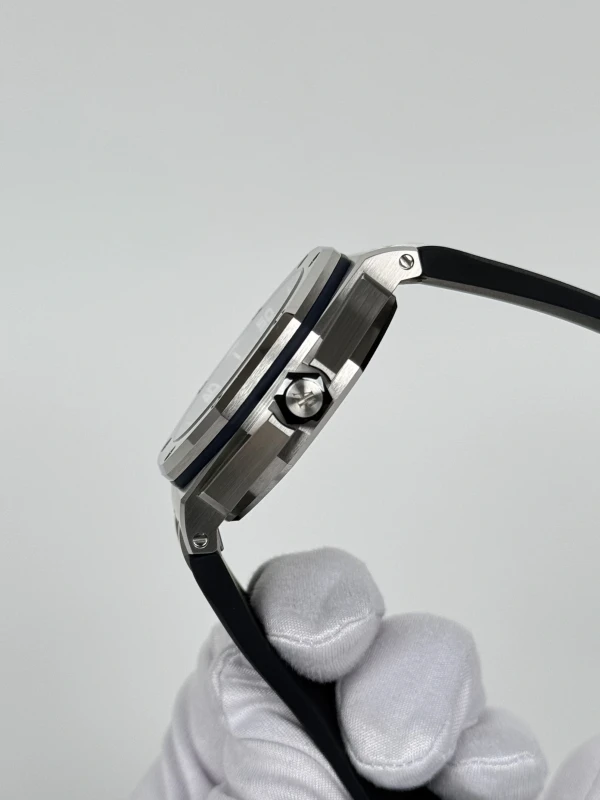 Audemars Piguet Diver 15720ST.OO.A027CA.01 6