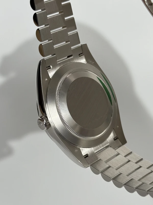 Rolex Platinum 40 mm 228236-0024 7