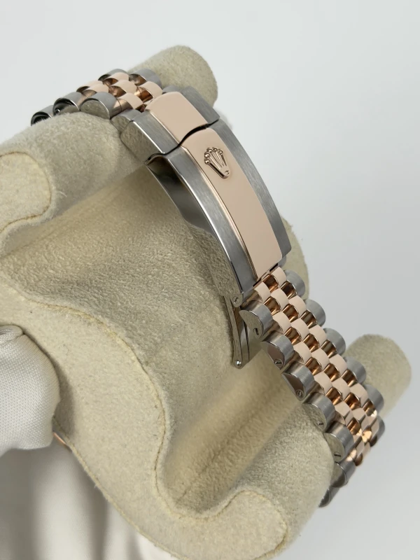 Rolex 41 mm, Oystersteel and Everose gold 126331-0024 4