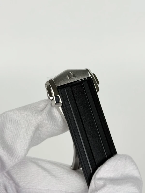 Omega Diver 300M Omega Co‑Axial Master Chronometer 42 mm 210.32.42.20.01.003 6