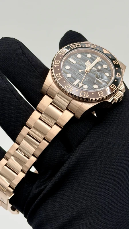 Rolex 40 mm, Everose gold 126715CHNR-0002 4