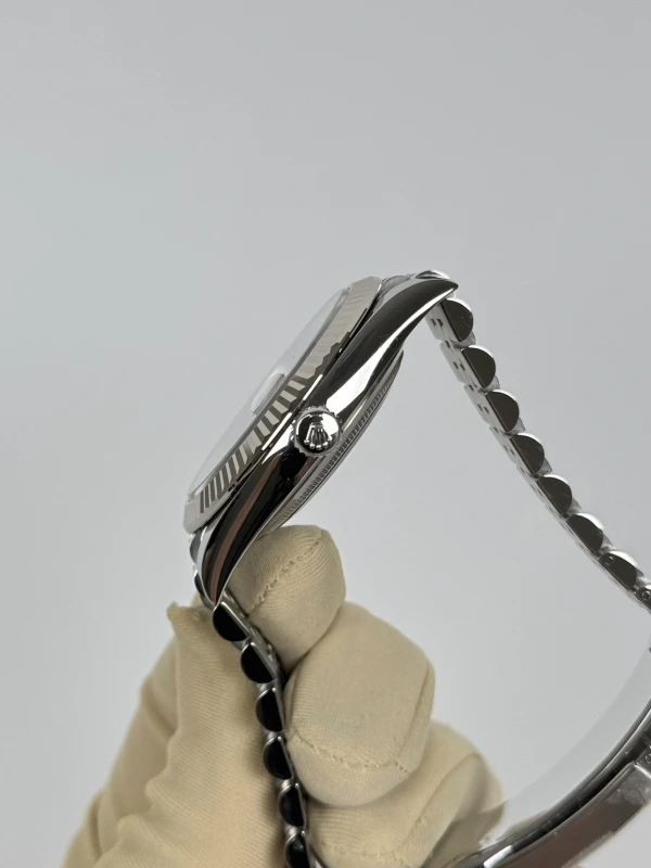 Rolex 41 mm, Oystersteel and white gold 126334-0028 4