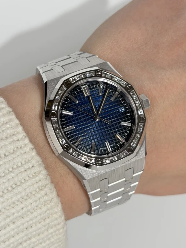 Audemars Piguet Selfwinding 37 mm 15551BC.ZZ.1356BC.01 6