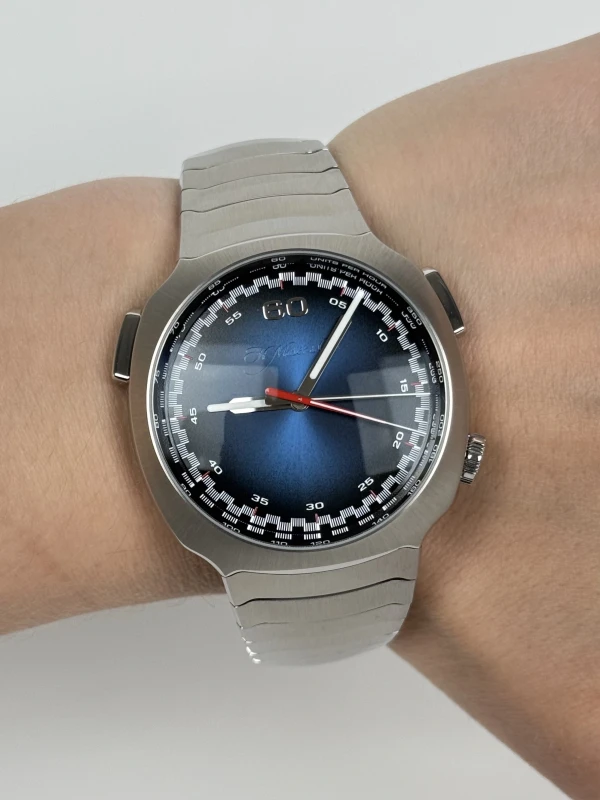 H. Moser & Cie Streamliner Flyback Chronograph 6907-1200 8