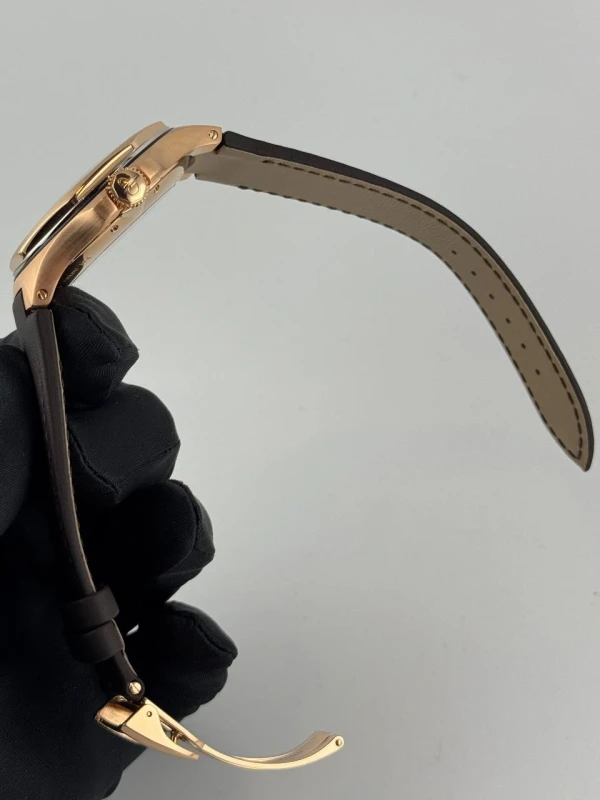 Girard Perregaux Sport Classique  80185-52-232-BABA 6