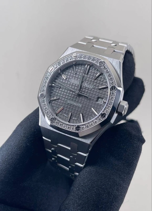 Audemars Piguet Selfwinding 37 mm 15551ST.ZZ.1356ST.06 2