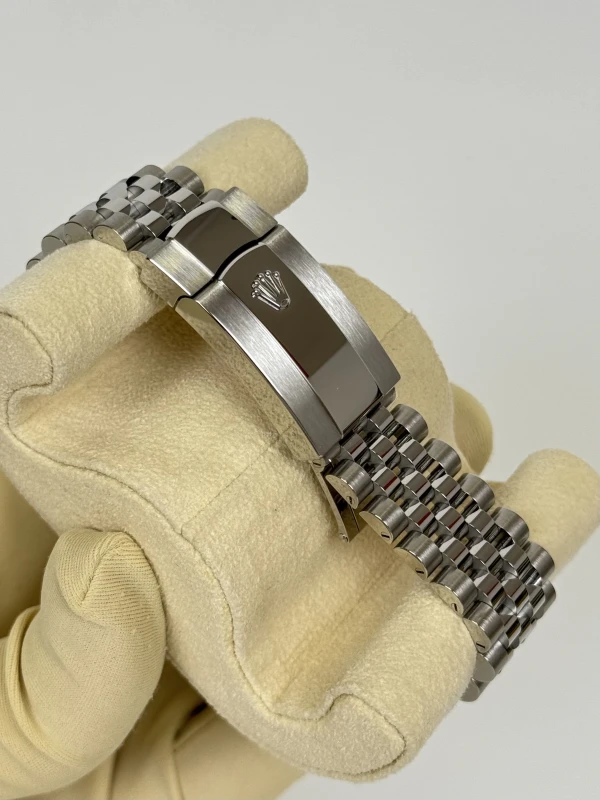 Rolex 41 mm, steel 126300-0004 8