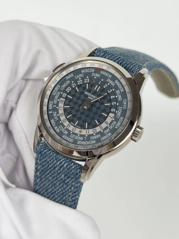 Patek Philippe 5330G-001 3