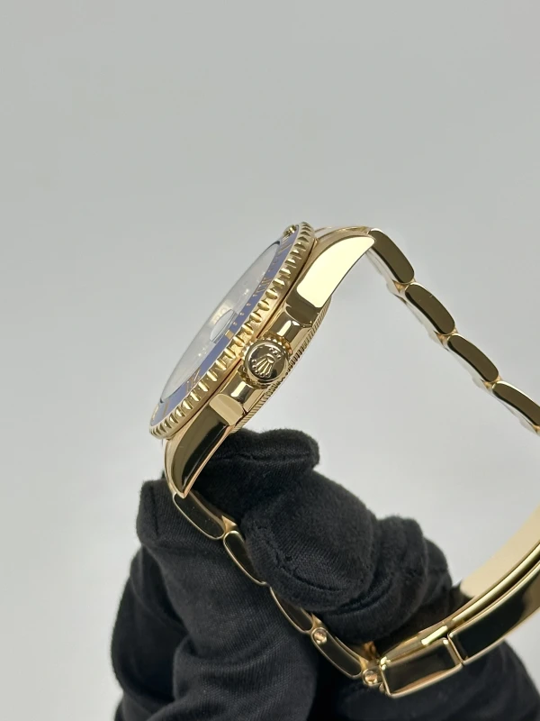 Rolex Date 40mm Yellow Gold Ceramic 116618 blue dial 8 diamond 4