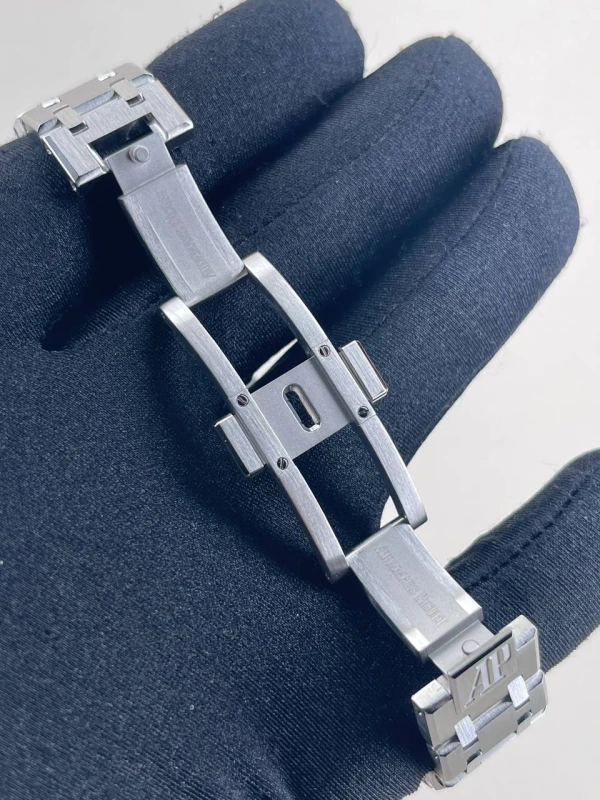 Audemars Piguet Quartz Steel 67651ST.ZZ.1261ST.01 7