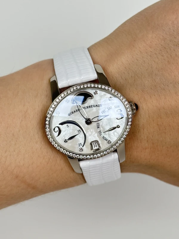 Girard Perregaux Bi-Retro  80485D53A761-KK7A 9