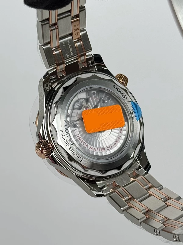 Omega Diver 300 M Co‑Axial Master Chronometer 210.20.42.20.03.002 7