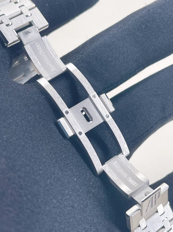 Audemars Piguet Royal Oak Selfwinding 41 mm 15510ST.OO.1320ST.06 7