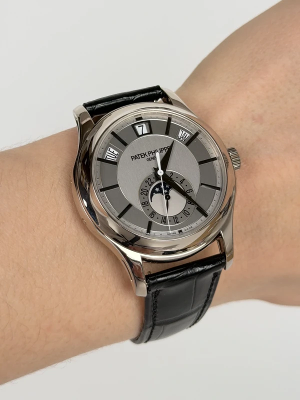 Patek Philippe 5205G-001 5205G-001 6