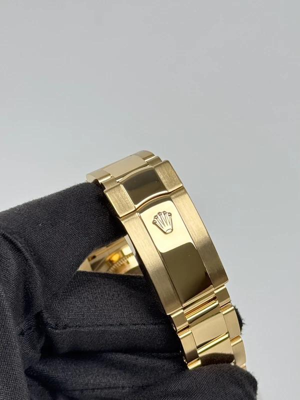 Rolex 42 MM, YELLOW GOLD 326938-0004 7