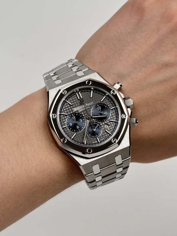 Audemars Piguet Royal Oak 26331IP.OO.1220IP.01