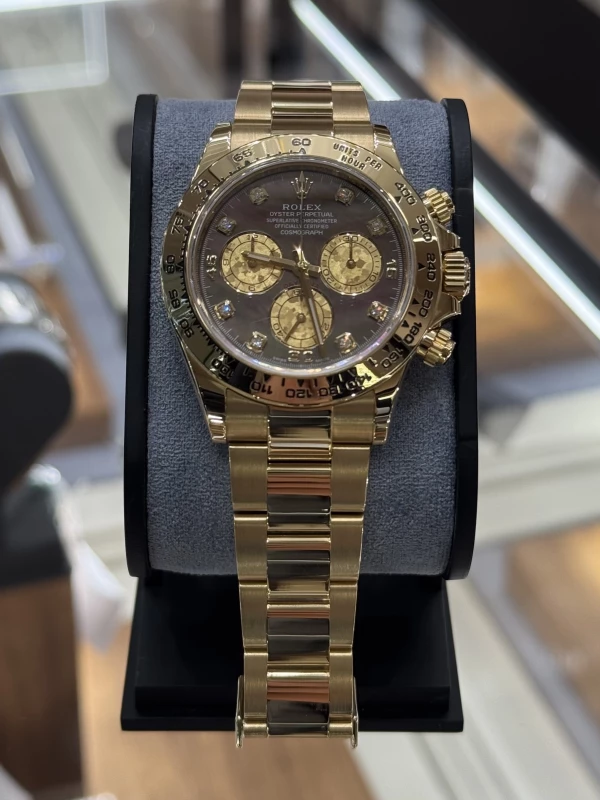 Rolex Cosmograph 40mm Yellow Gold 116508-0011 2