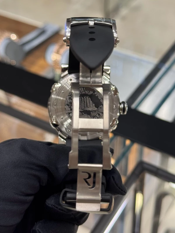 Romain Jerome MB.F1.11BB.00 6