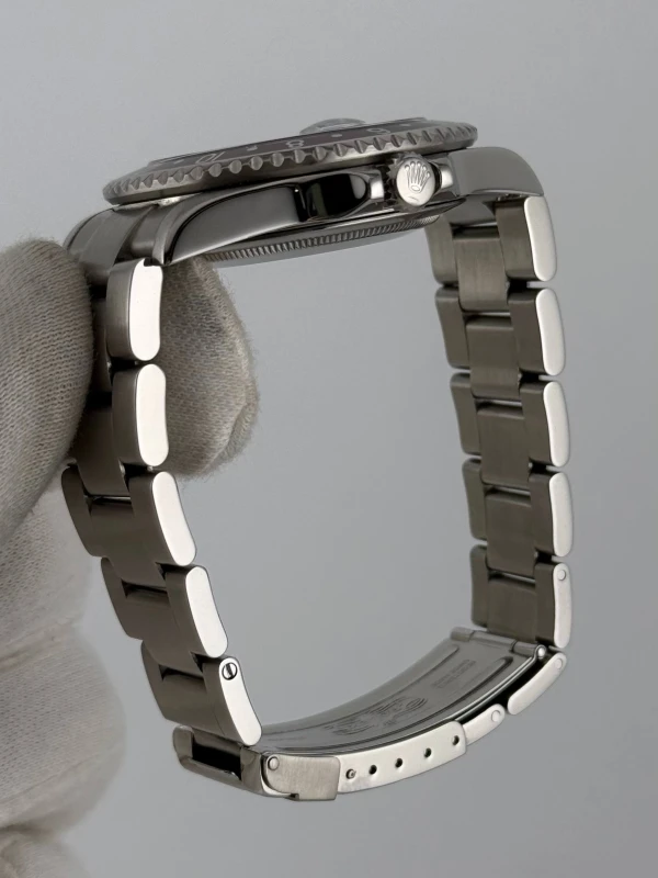 Rolex 40mm 16710 6
