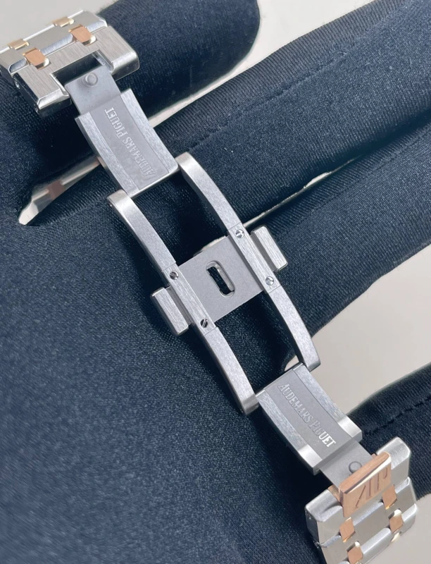 Audemars Piguet Selfwinding 41 mm 15400SR.OO.1220SR.01 6