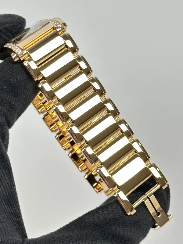 Patek Philippe  Ladies 4910/11R-010 5