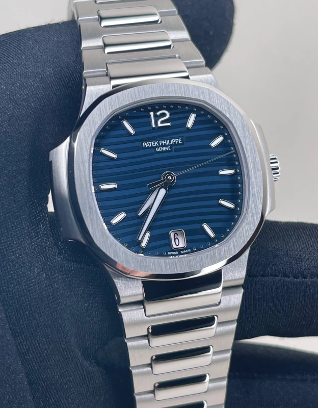 Patek Philippe Lady 7118/1A-001 3