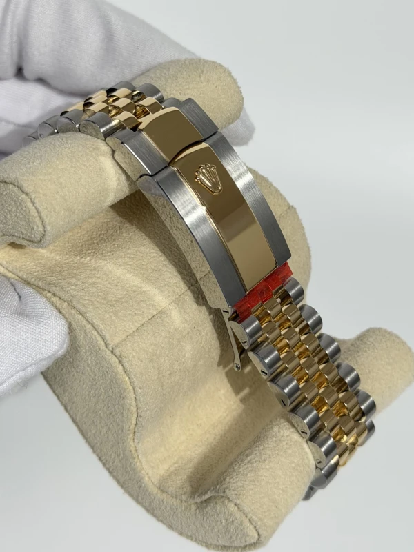 Rolex 36mm Steel and Yellow Gold 126233-0021 3