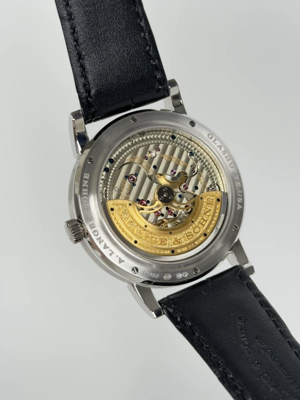 A. Lange & Sohne 345.036 E 8