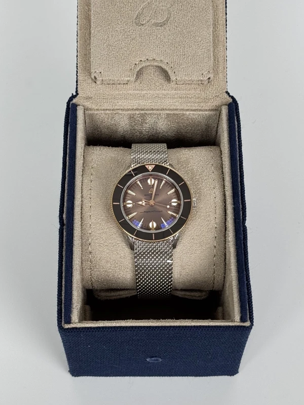 Breitling ERITAGE '57 HIGHLANDS U10340E31A1A1 5