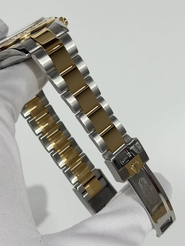 Rolex Cosmograph 40mm Steel and Yellow Gold 116503-0004 4