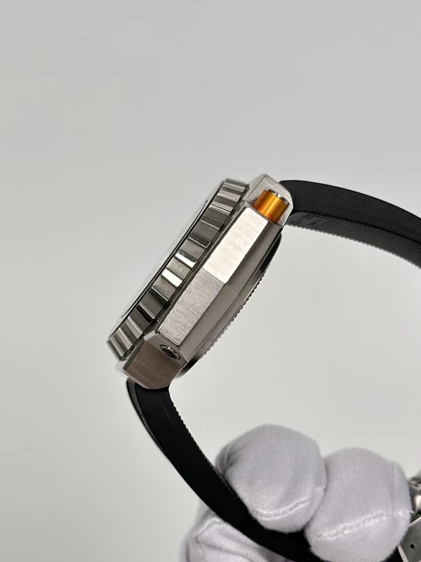 Omega Ploprof 1200M Co‑Axial Chronometer 55 x 48 mm 224.32.55.21.01.001 6