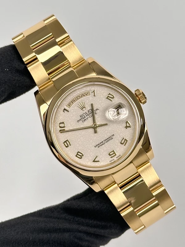 Rolex Rare Jubilee Champagne Dial 118208 2