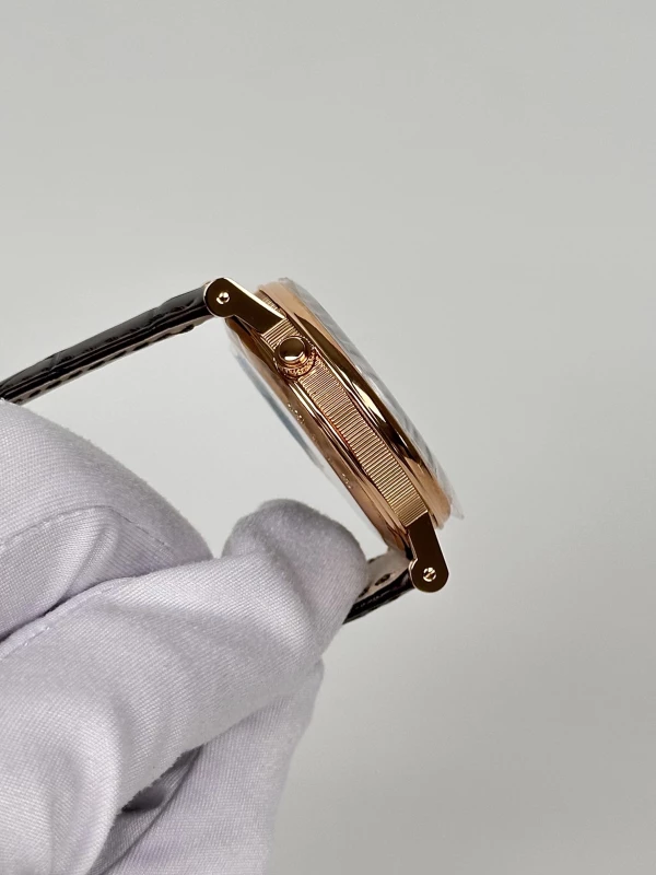 Breguet 7597 Quantieme Retrograde 7597BR/G1/9WU 5