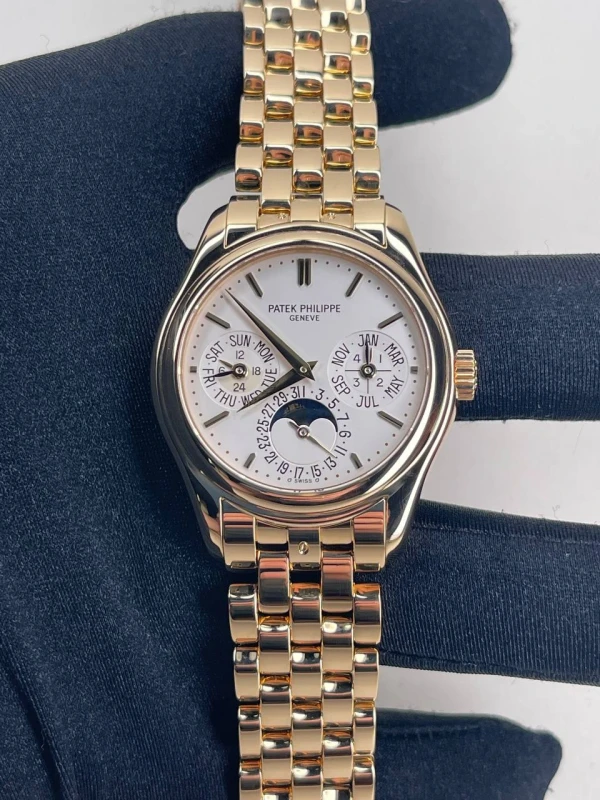 Patek Philippe Perpetual Calendar 18kt White Gold Men's  5136-1J 5