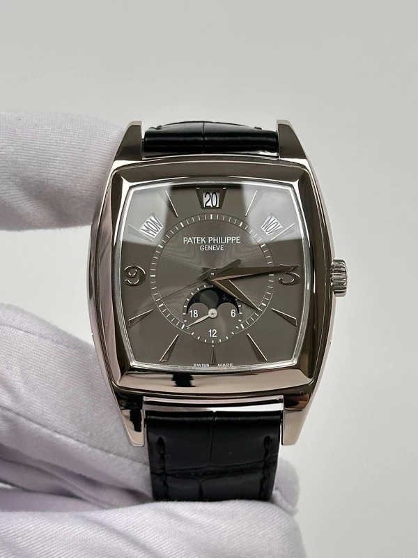 Patek Philippe 5135 5135G-010 2